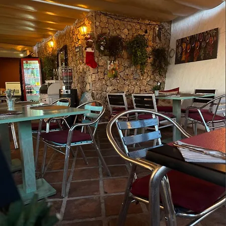 Hibiscus 69 - San Juan De Capistrano Nerja